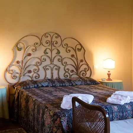 فيلة Montefoscoli Sleeps 8 Pool Wifi Peccioli