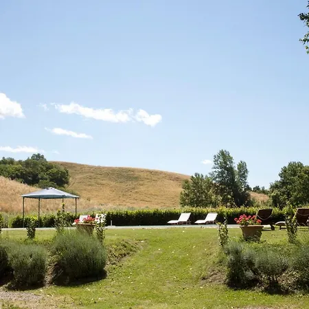 Montefoscoli Sleeps 8 Pool Wifi